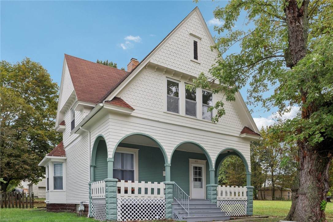 655 New Castle Avenue - Photo 1