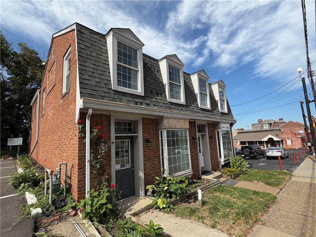 246 Washington Rd - Photo 1