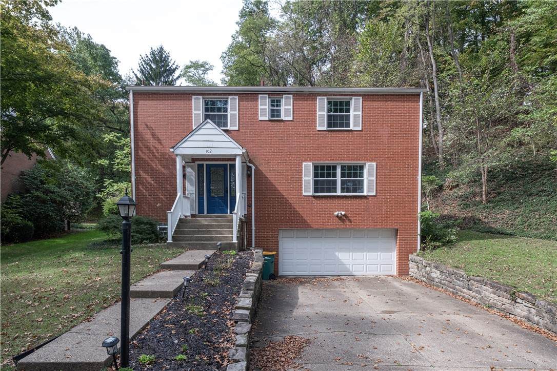 102 Huntingdon Dr - Photo 1