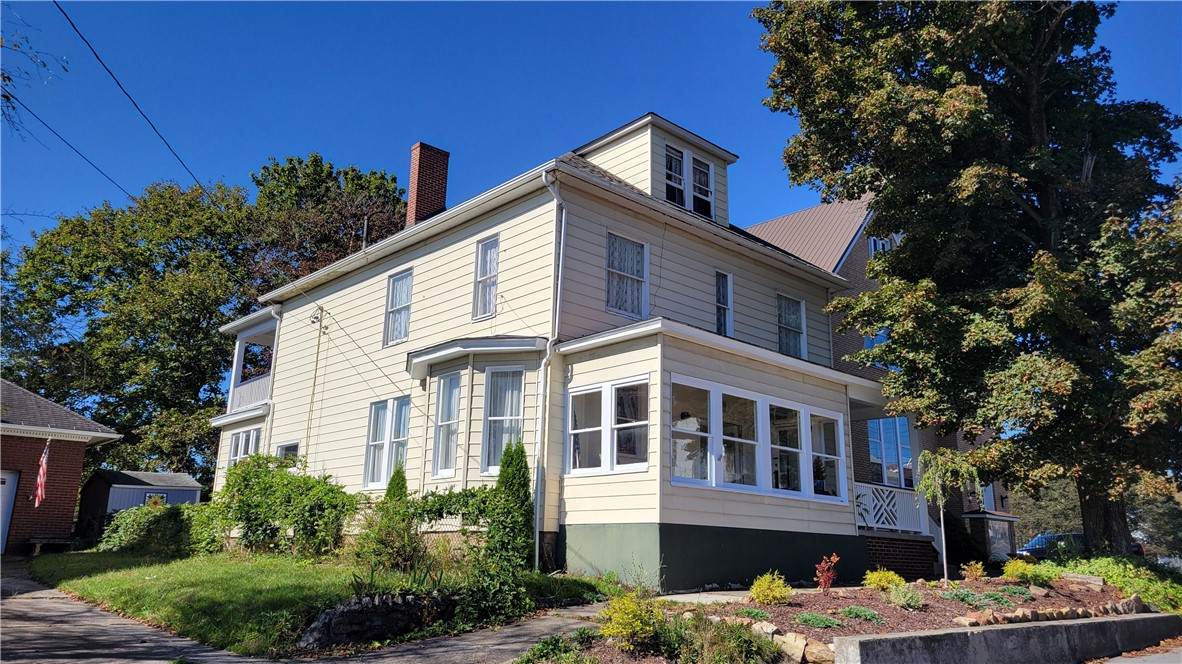 208 Main Street - Photo 1