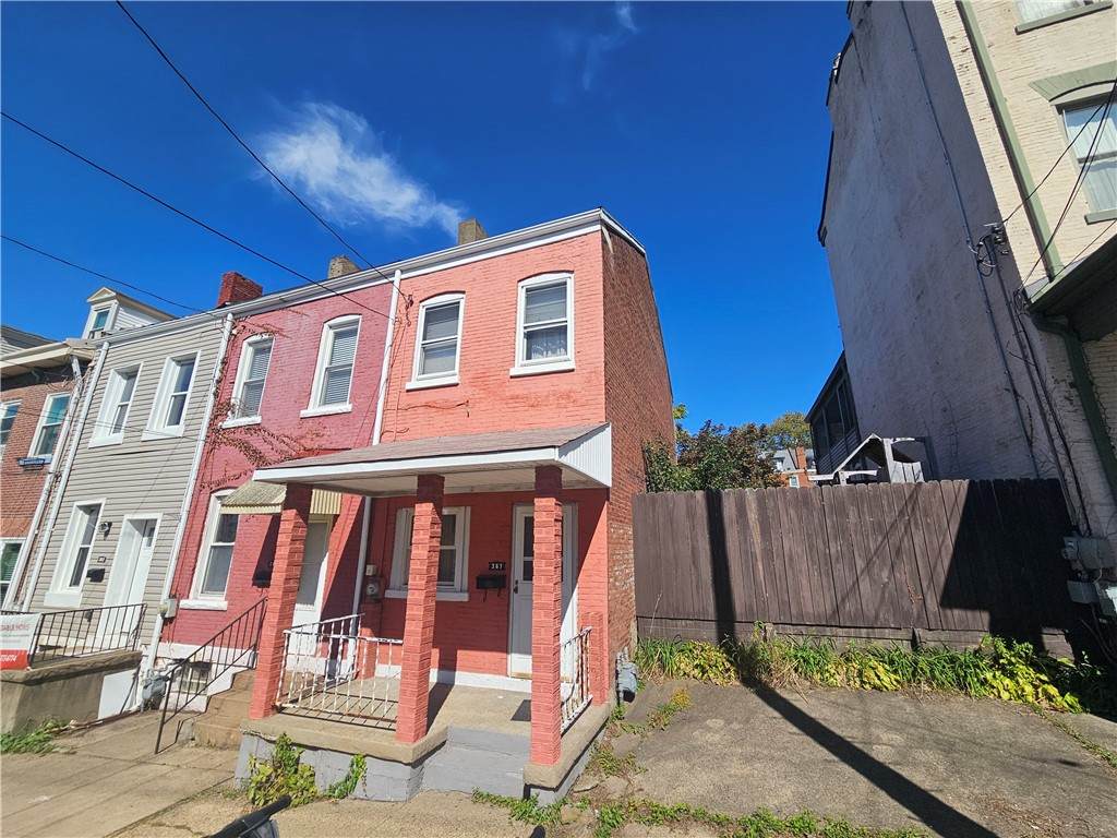 367 44th St - Photo 1