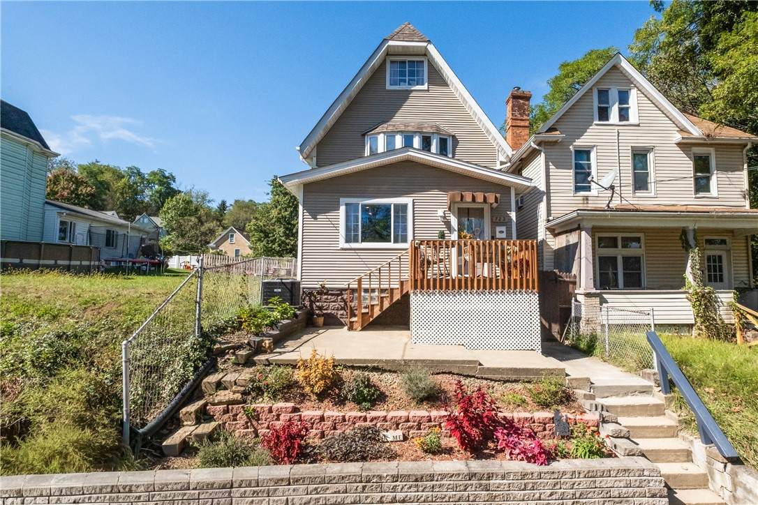 722 Fairston - Photo 1