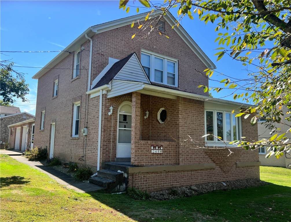248 Ruth St - Photo 1