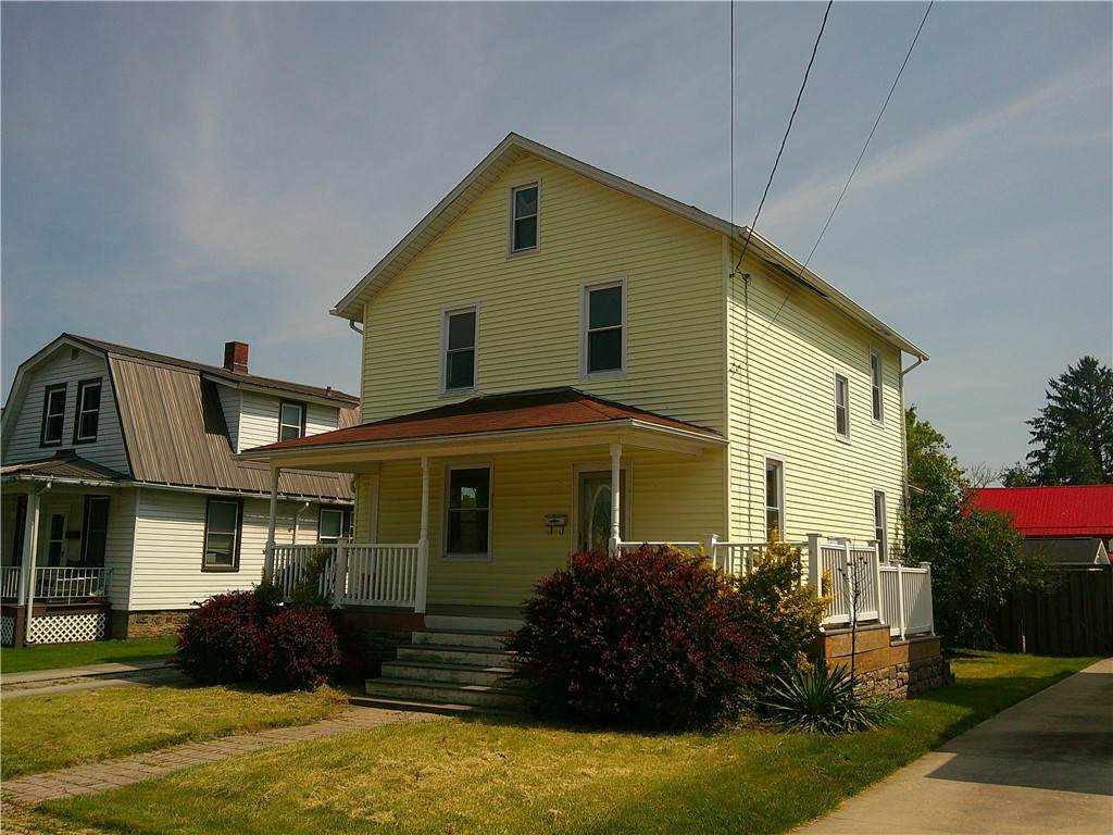 152 Garrett St - Photo 1