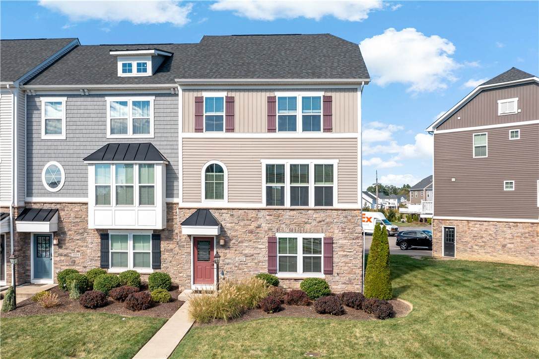 1021 Coldstream Dr - Photo 1