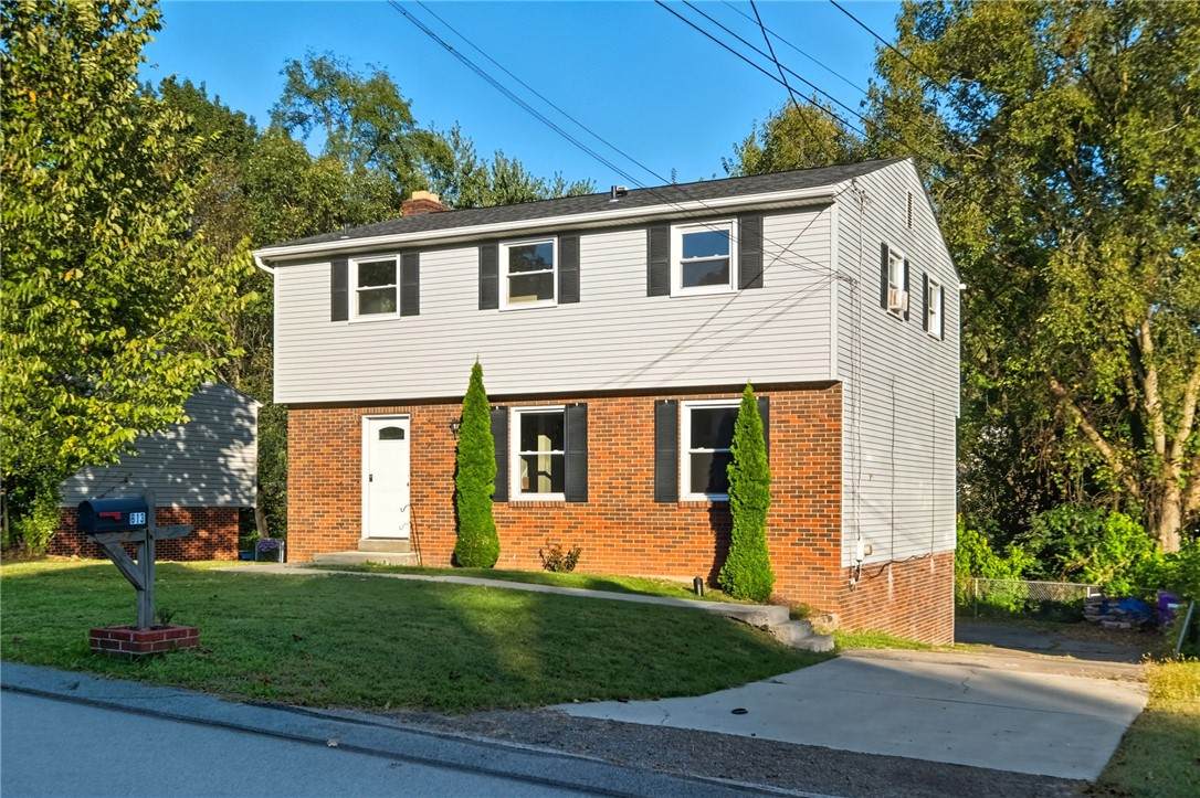 613 Surfside Dr - Photo 1