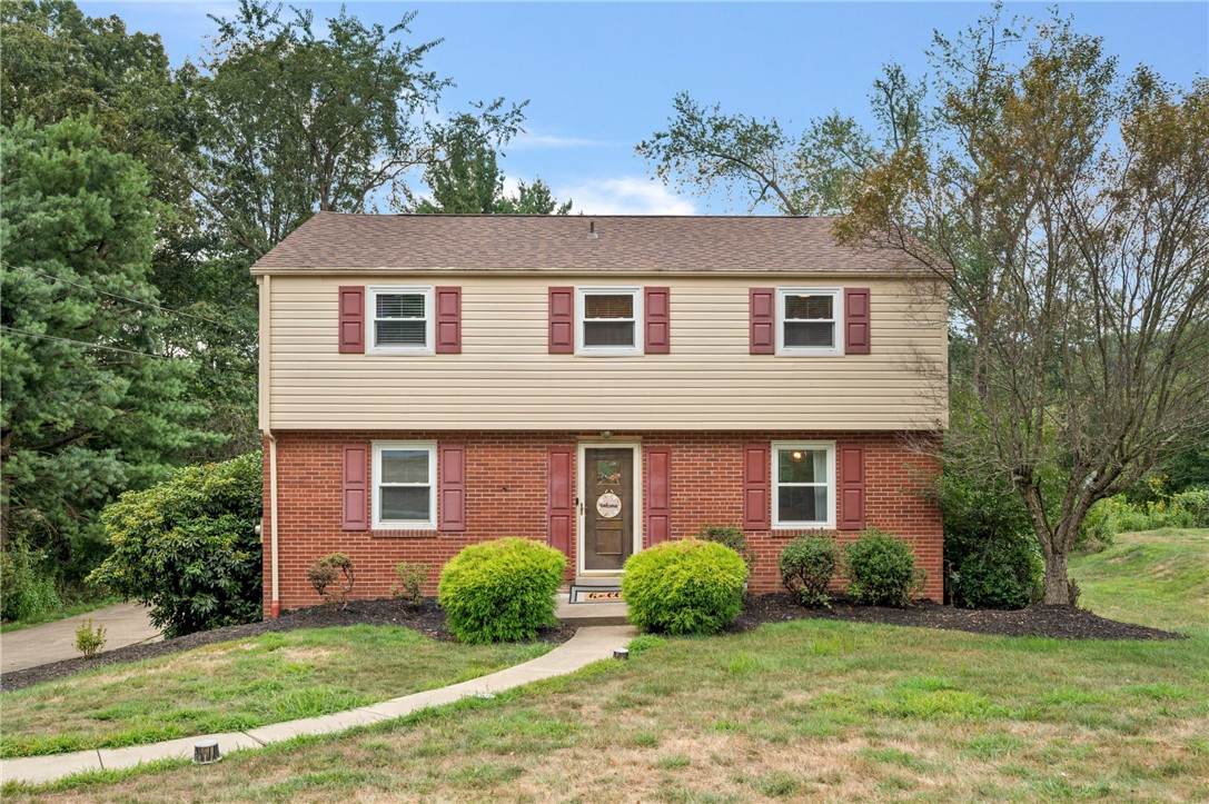 2436 Trotter Dr - Photo 1