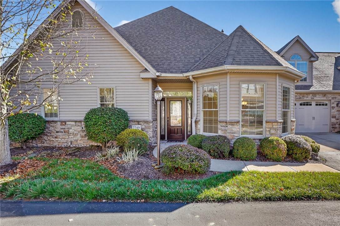 2749 Shadowrock Ct - Photo 1