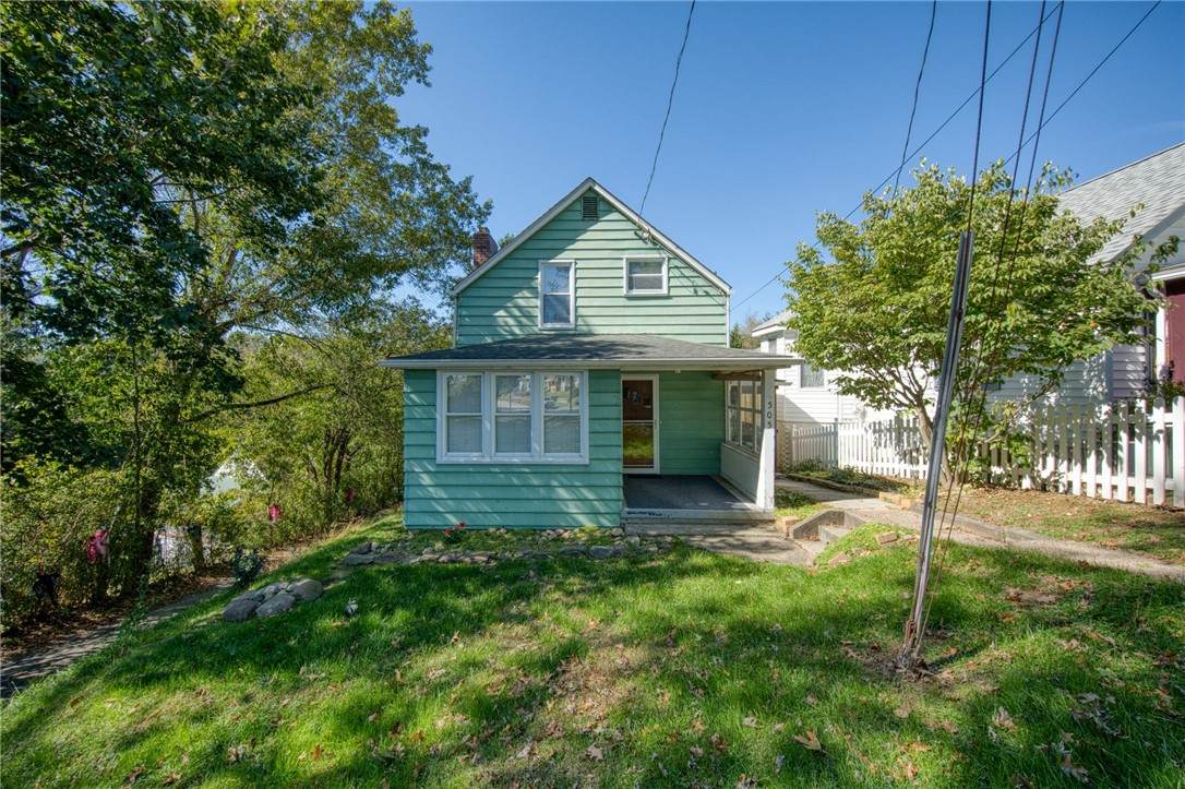 505 Locust St - Photo 1