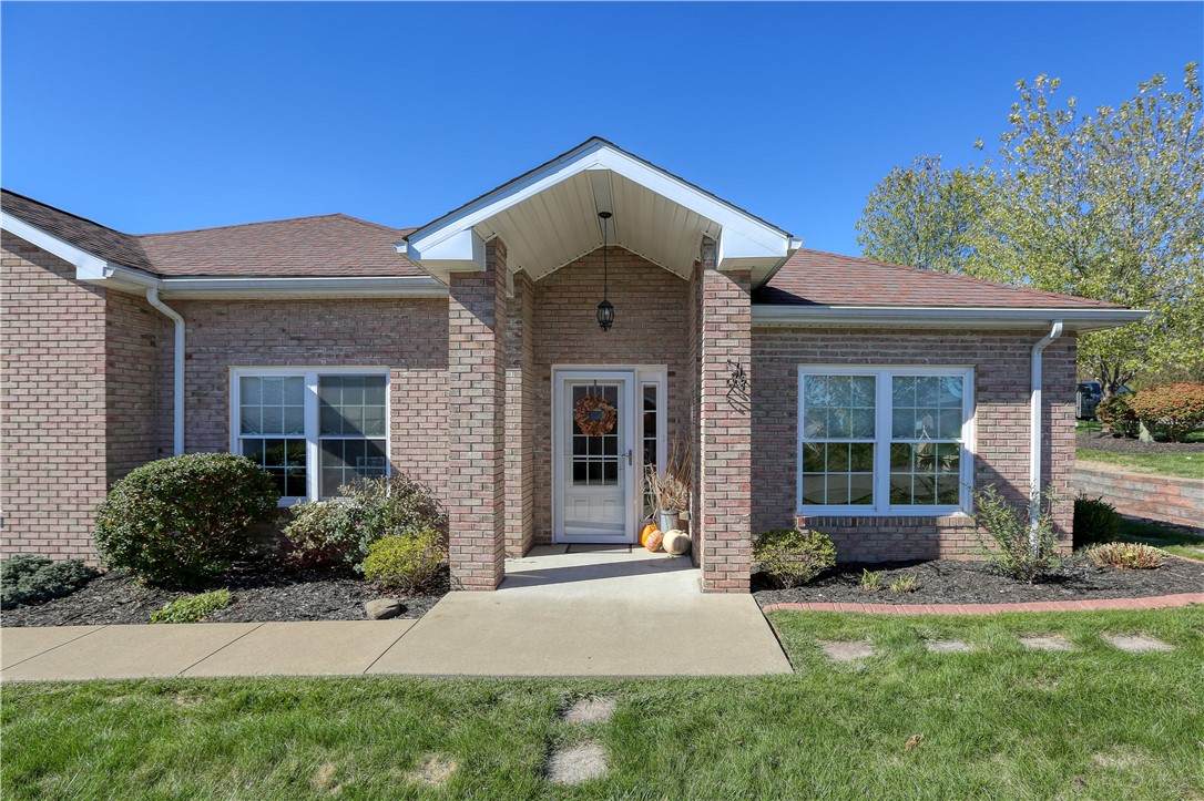 1305 Seminole Circle - Photo 1