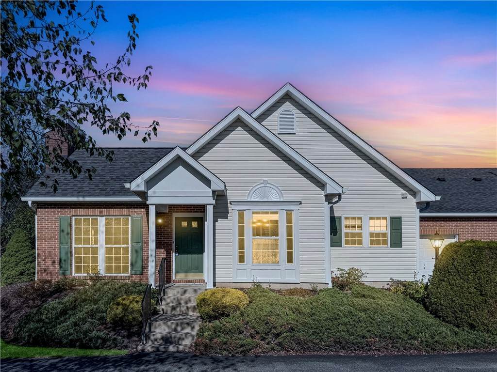 2204 Greystone Dr - Photo 1