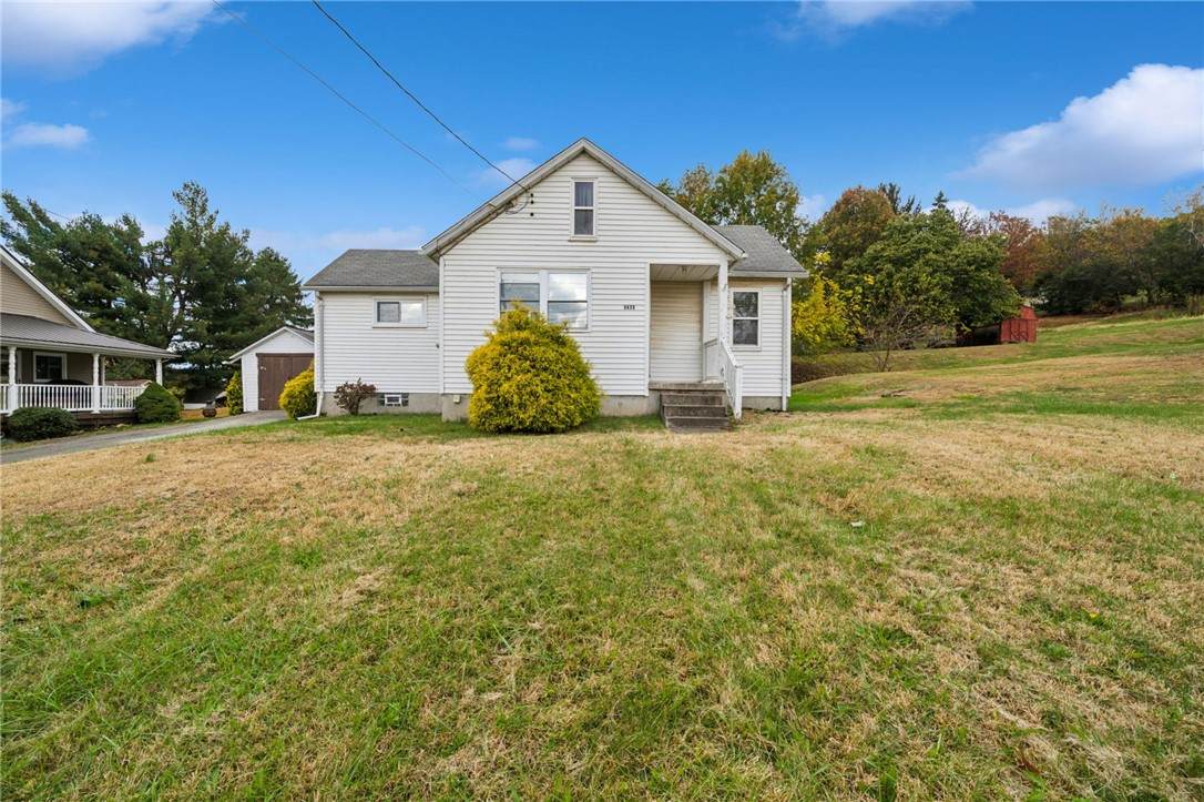 3425 Garvers Ferry Rd - Photo 1