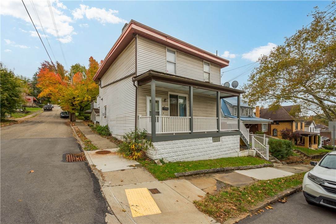 301 Lorenz Ave - Photo 1