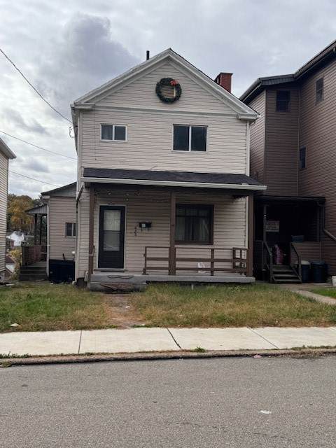 628 Large Ave - Photo 1