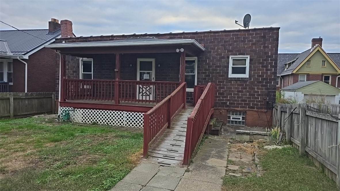 702 Herron Ave - Photo 1