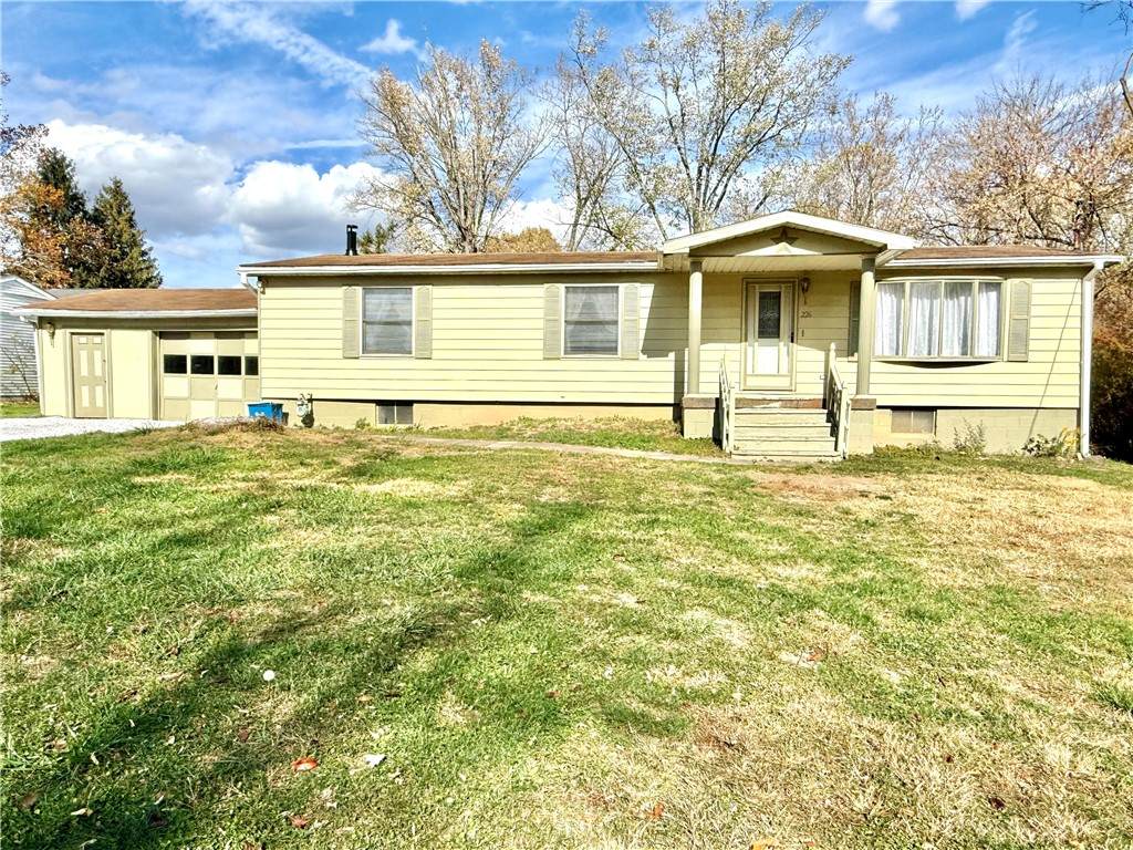 226 Cottage Ave - Photo 1