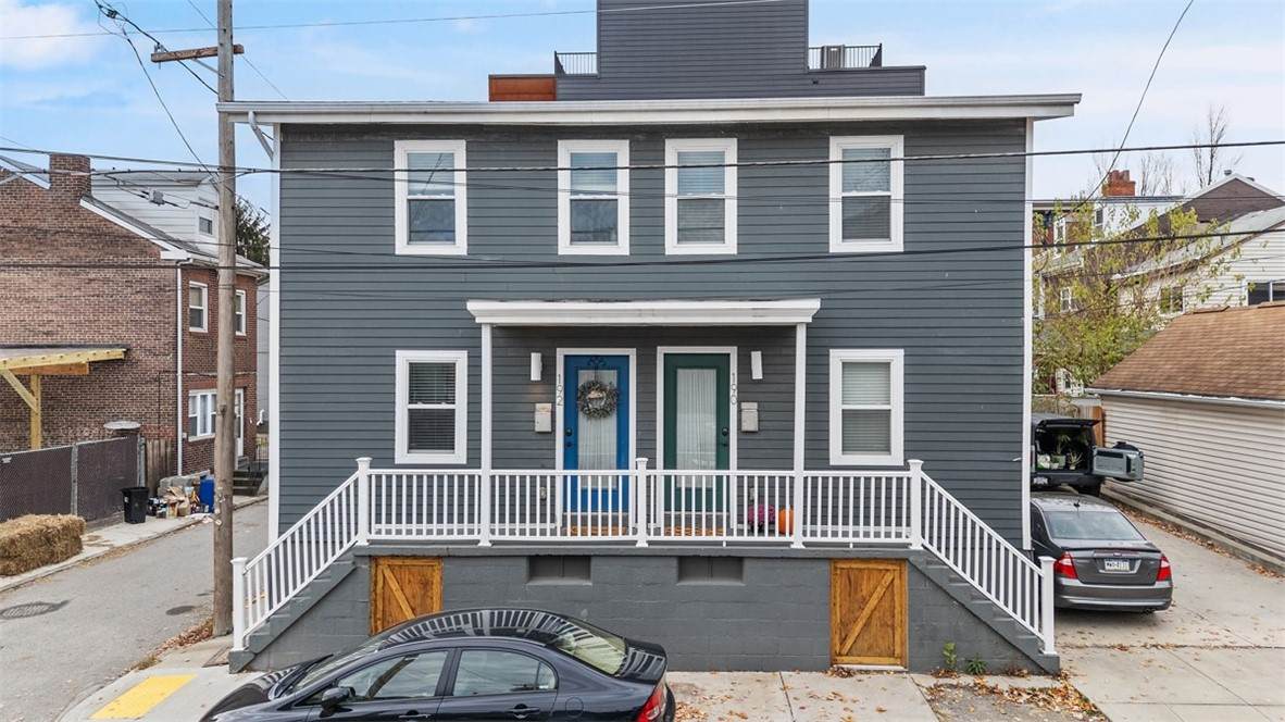 190 & 192 49th St - Photo 1