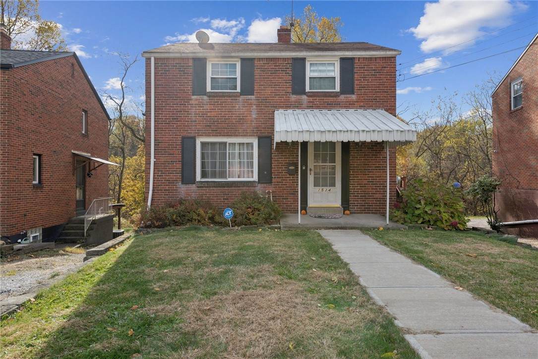 1534 Brookline Boulevard - Photo 1