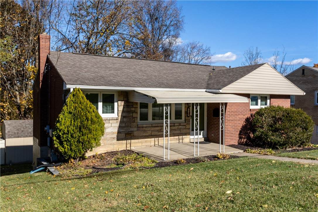 3579 Wallace - Photo 1