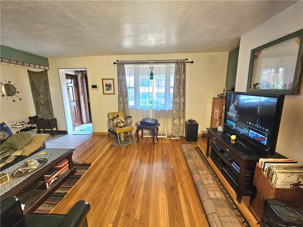 https://bt-photos.global.ssl.fastly.net/pittsburgh/orig_boomver_1_1730201-2.jpg