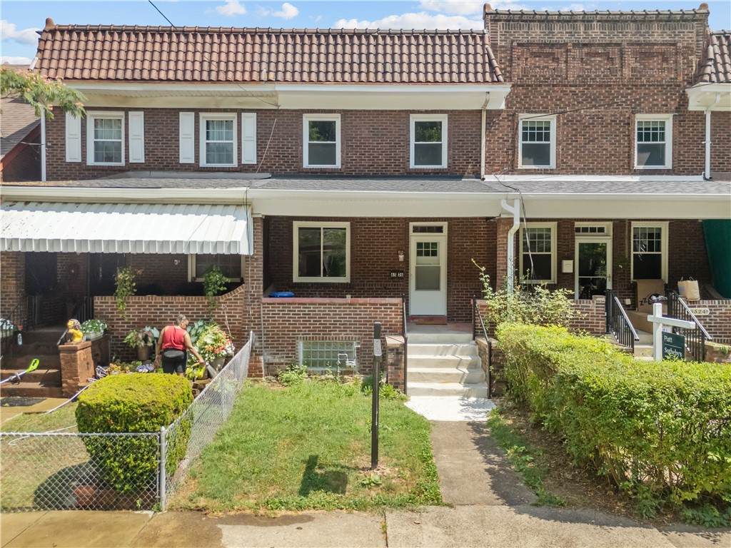 6526 Jackson St - Photo 1