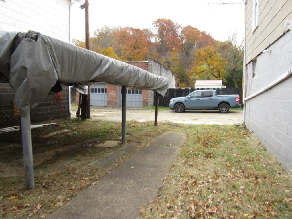 https://bt-photos.global.ssl.fastly.net/pittsburgh/orig_boomver_1_1730539-2.jpg