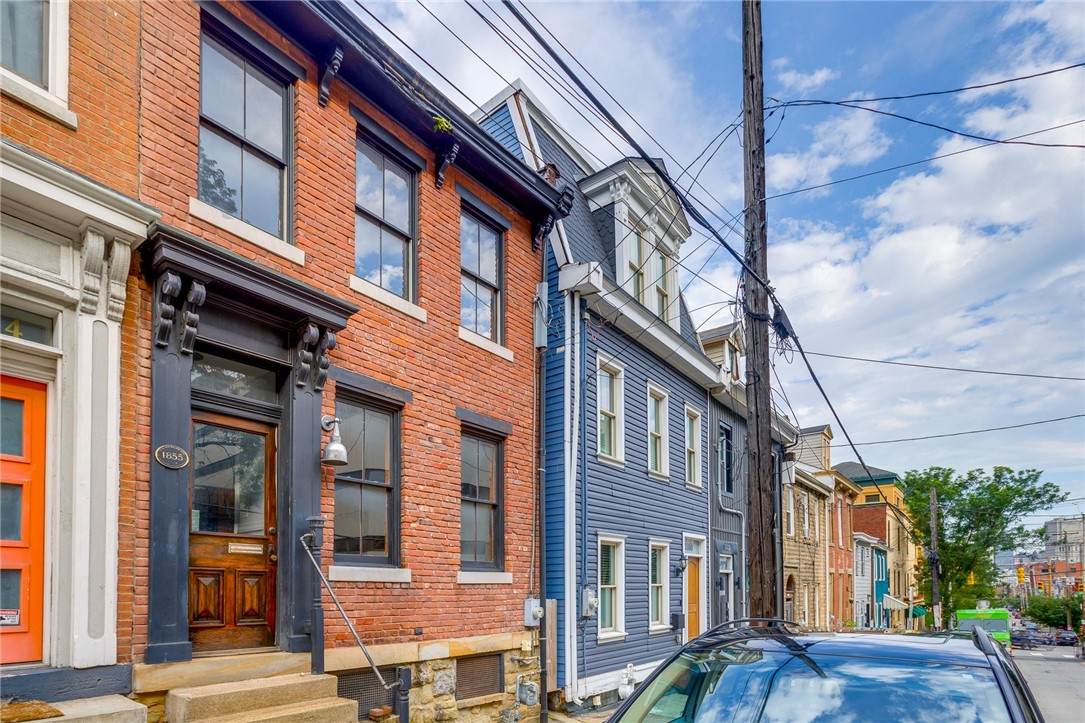 1202 James St - Photo 1