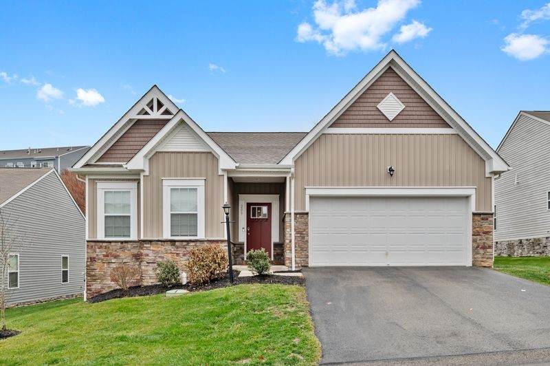 209 Olivia Dr - Photo 1