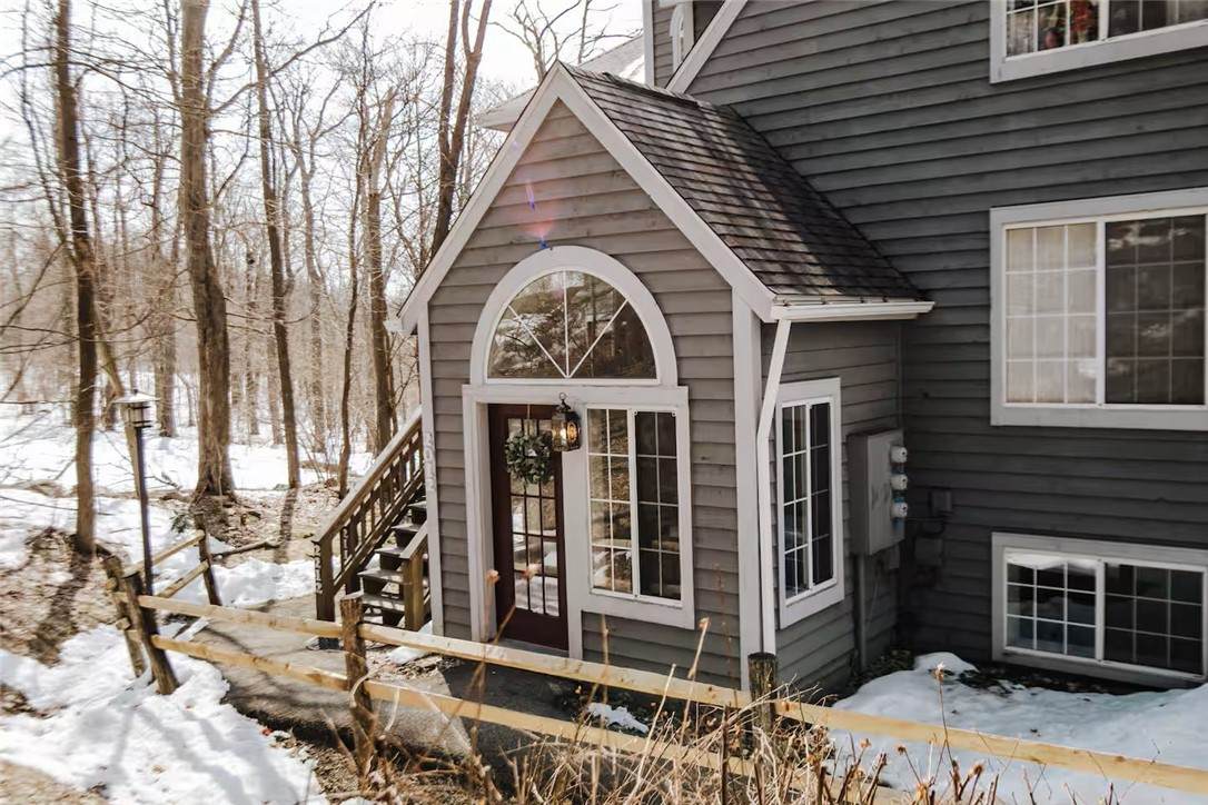 2012 Ridge Terrace - Photo 1