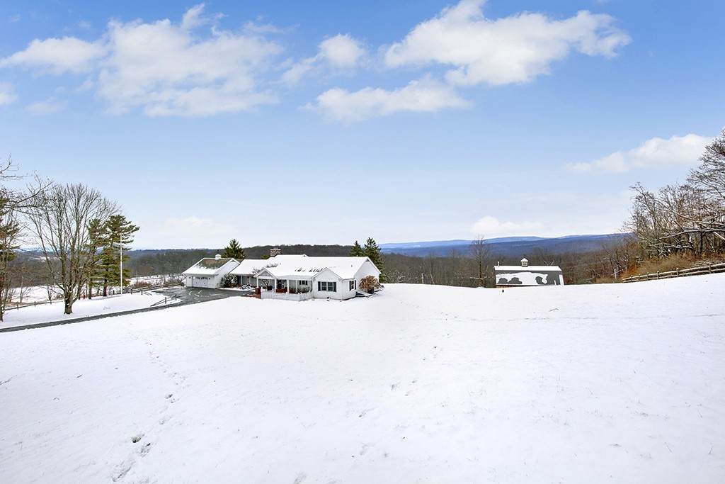 378 Stoneylonesome Rd - Photo 1