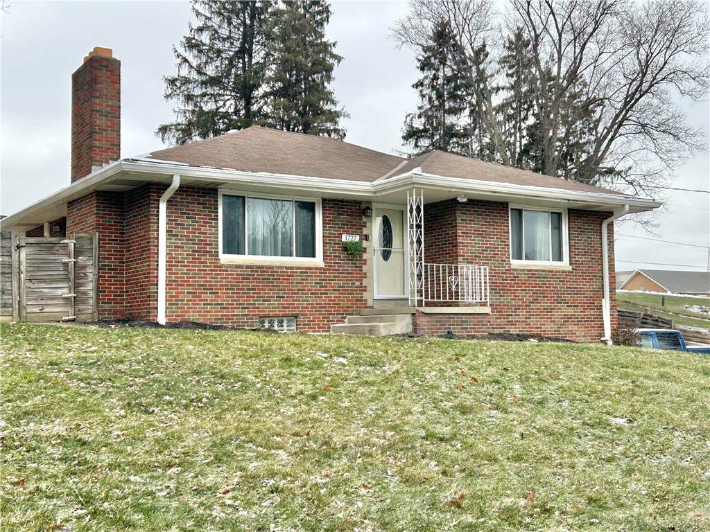 1727 Ridgewood Drive - Photo 1