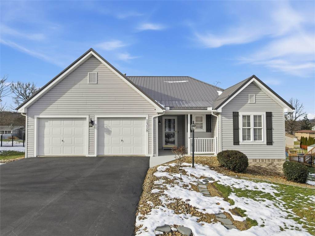 1318 Deerfield Ln - Photo 1
