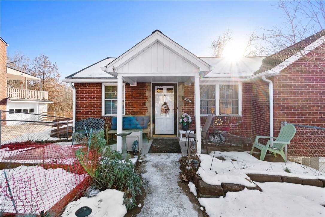 330 Wilson Dr - Photo 1