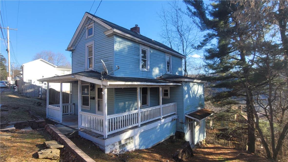 178 Washington St - Photo 1