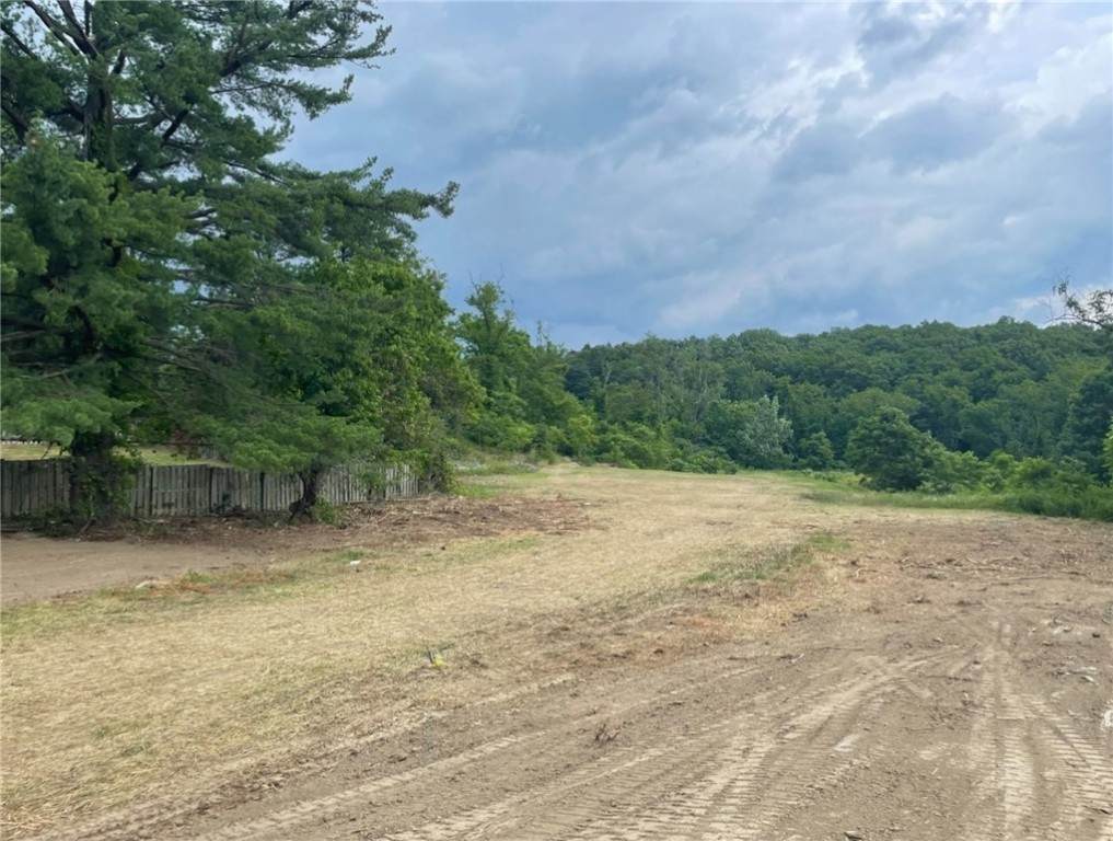 3372 Brodhead Rd - Photo 1