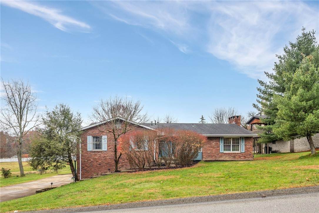 105 Lynn Ann Dr - Photo 1