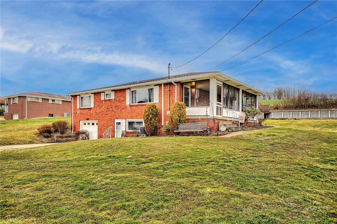 622 Bovard Luxor Road - Photo 1