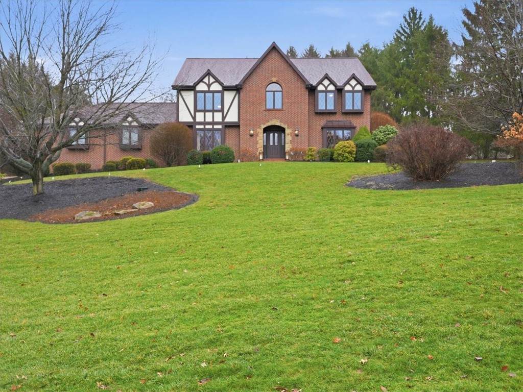 1500 Fox Chase Dr - Photo 1