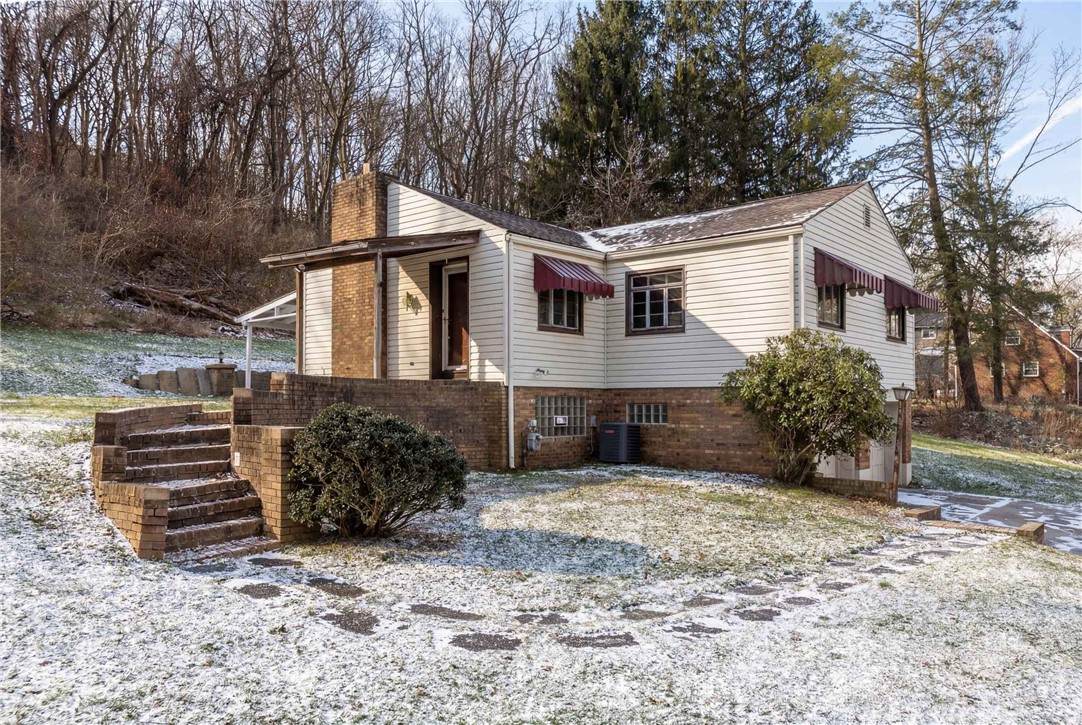 350 Plummer Ave - Photo 1