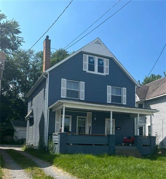 766 Irvine Ave - Photo 1