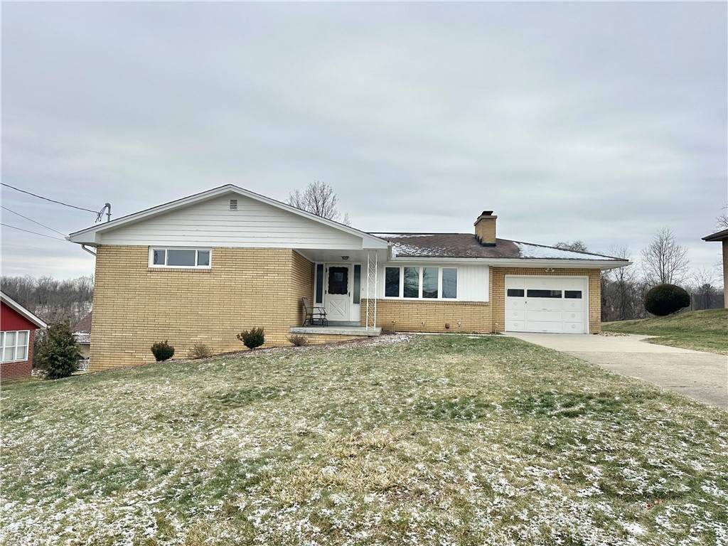 2500 Lynnrose Dr - Photo 1