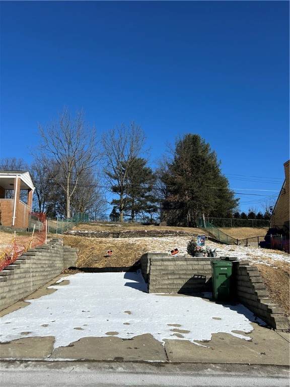 845 Corbett Dr - Photo 1