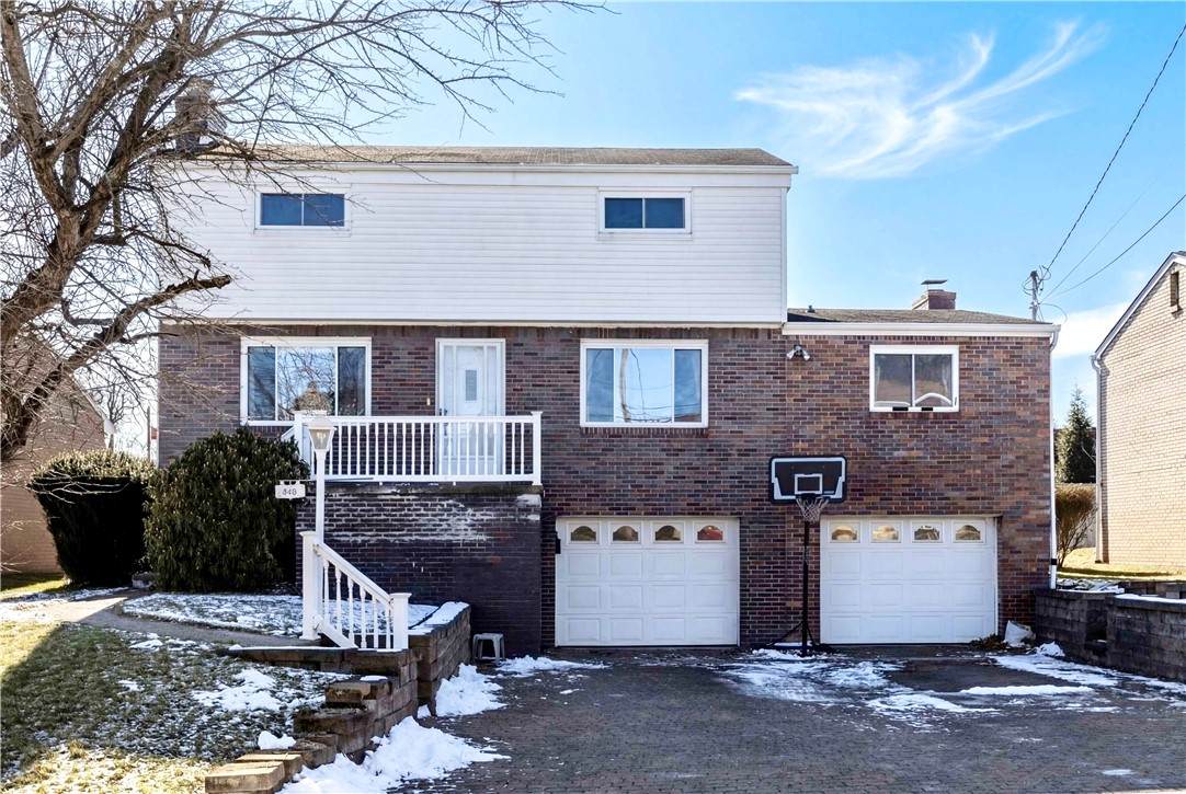 444 Bartola St - Photo 1