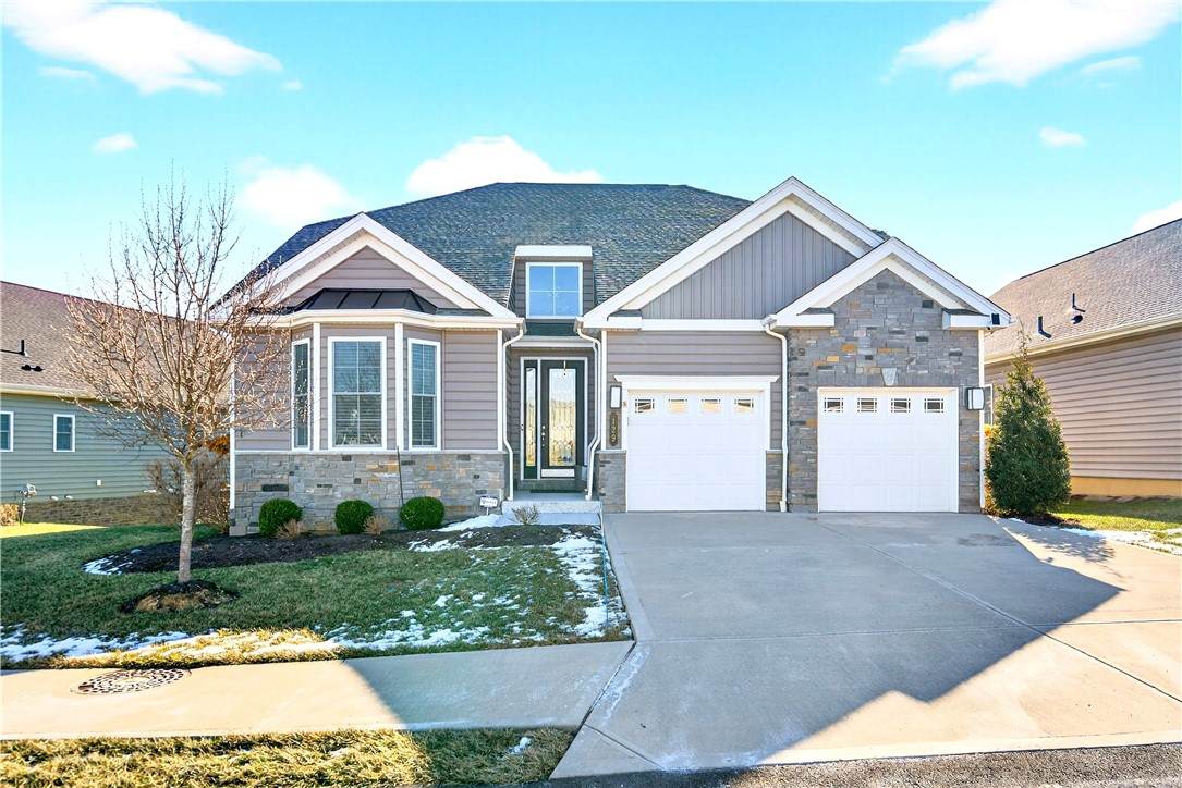 129 Liberty Blvd - Photo 1