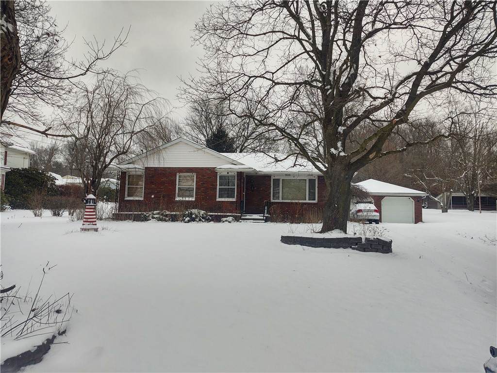 145 College Ave - Photo 1