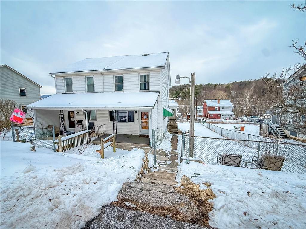 345 Top St - Photo 1
