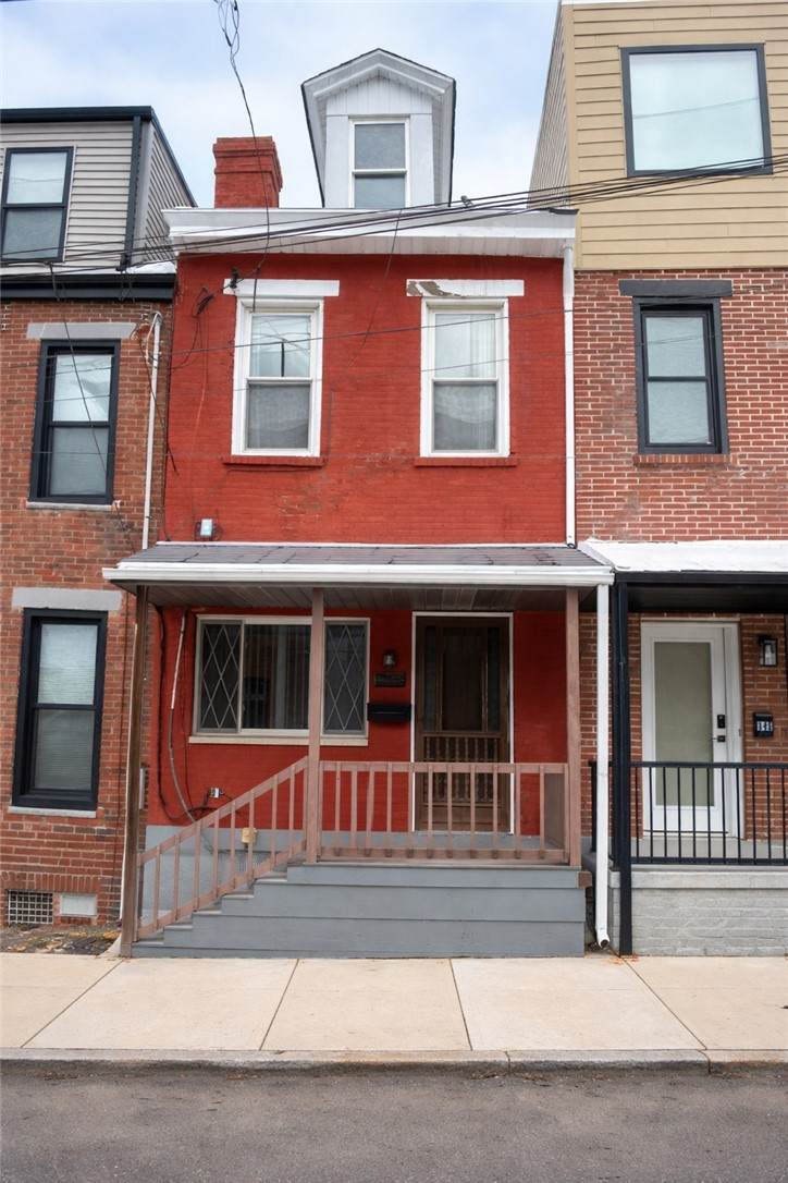 343 46th St - Photo 1