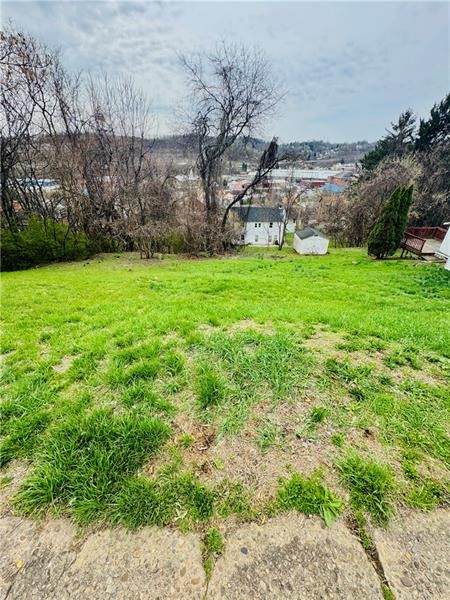 126 Vine St - Photo 1