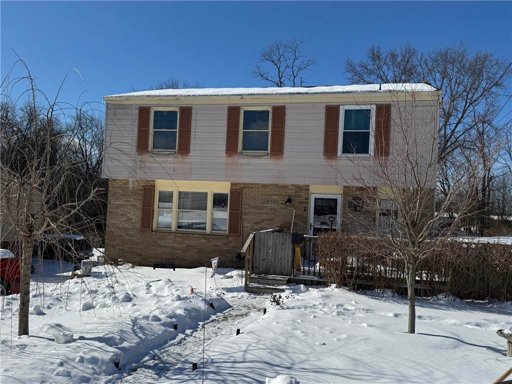 1508 Dupont St - Photo 1