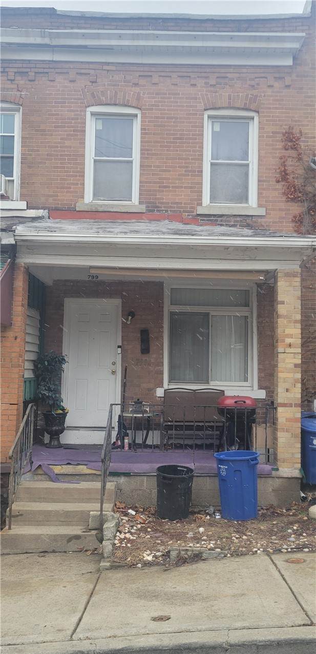 799 Cherokee St - Photo 1